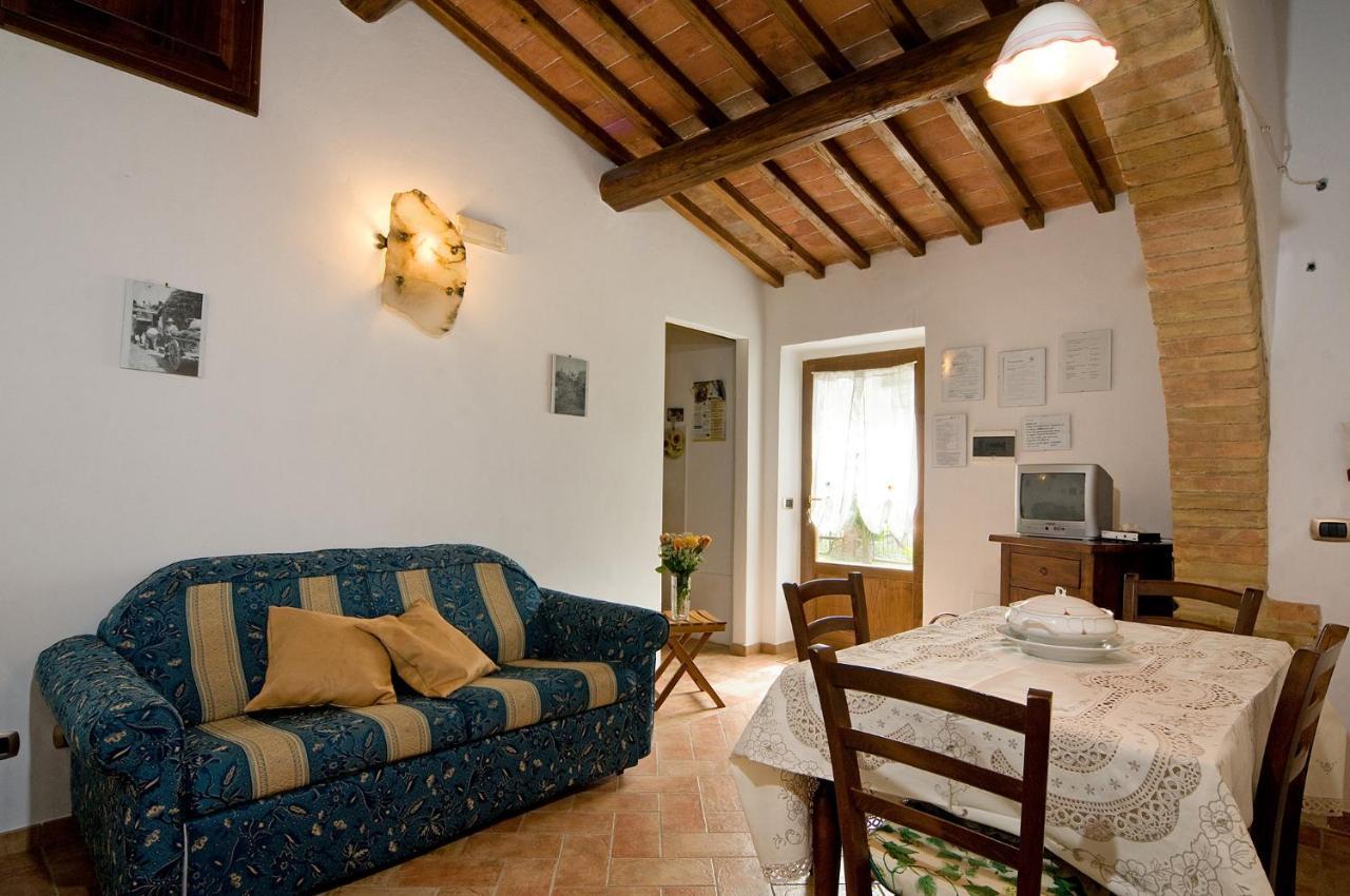 Agriturismo Fontesettimena Appartamento Rondine- Appartamento Capriolo ヴォルテッラ エクステリア 写真
